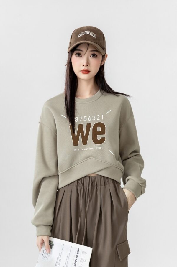 Irregular Round Neck Letter Print Sweatshirt - Image 3