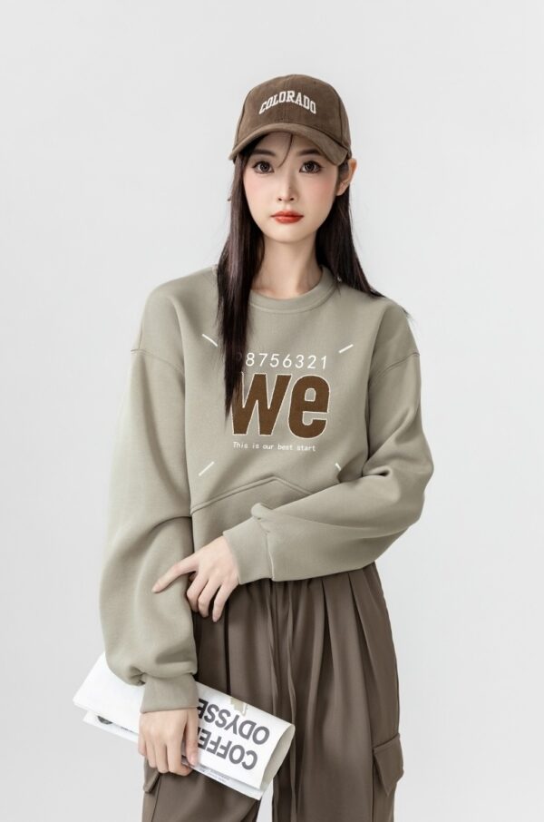 Irregular Round Neck Letter Print Sweatshirt - Image 10