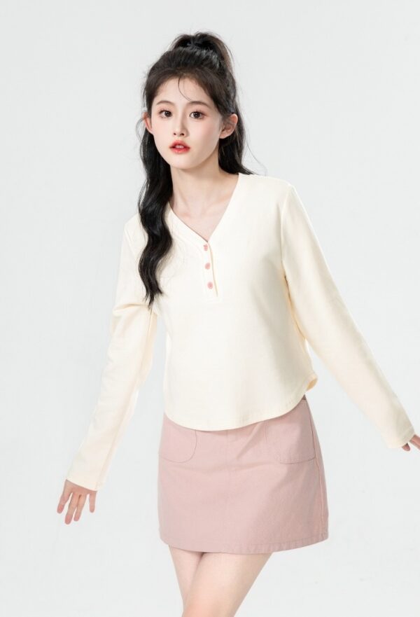 New Vneck Long Sleeve Top - Image 9