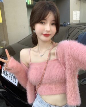 Pink Mohair Top And Cardigan Set | Jisoo - BlackPink