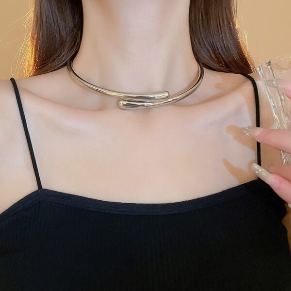 Silver Sleek Wraparound Metal Choker | Jihyo - Twice - Image 2