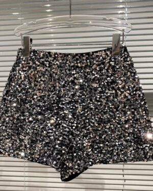 Silver Sequins Mini Shorts | Jisoo - BlackPink