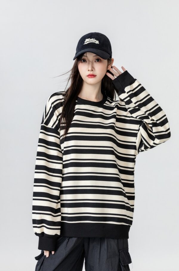 Vintage Striped Crewneck Sweatshirt - Image 13