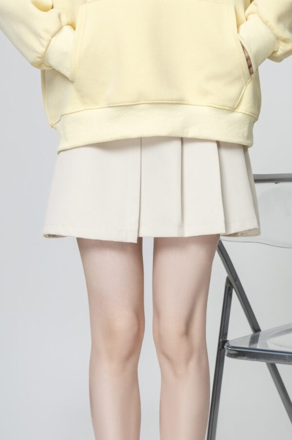 Beige Highwaist Pleated Skirt - Image 5