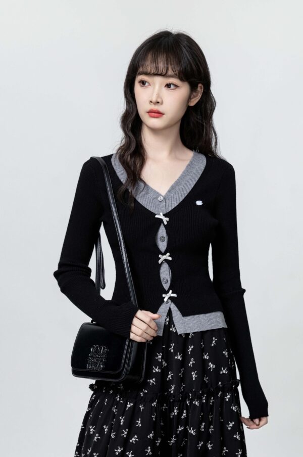 Black Vneck Knit Sweater With Bow Design