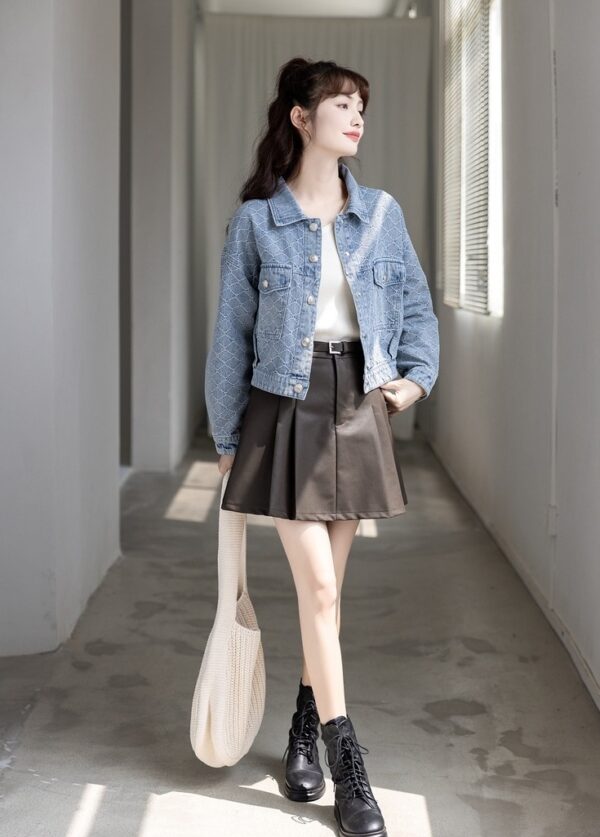 Chic Short Denim Jacket - Image 2