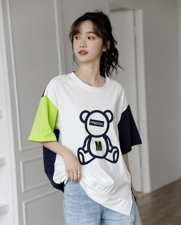 Color Block Bear Graphic Loose T-Shirt - Image 9