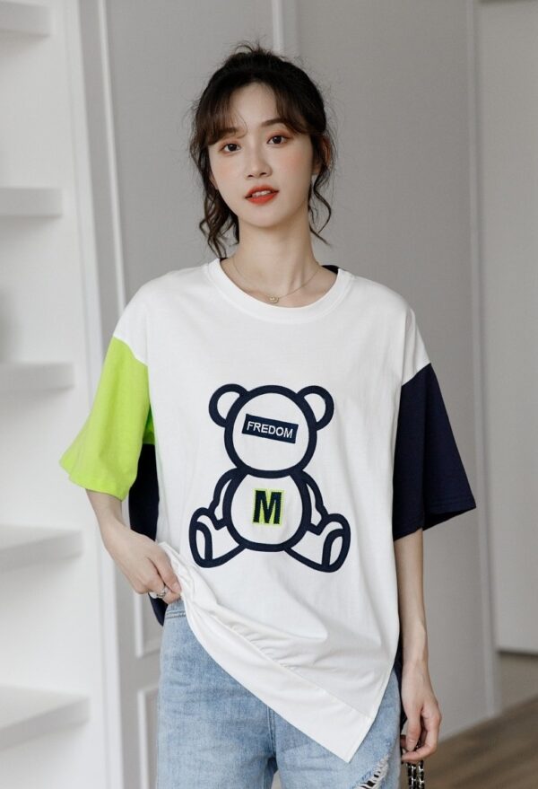 Color Block Bear Graphic Loose T-Shirt - Image 10