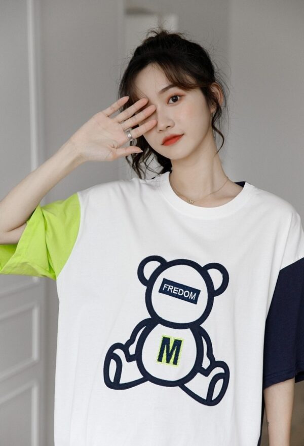 Color Block Bear Graphic Loose T-Shirt - Image 5