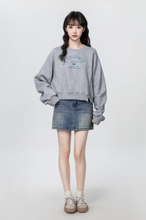 Gray Loose Fit Letter Print Sweatshirt - Image 4