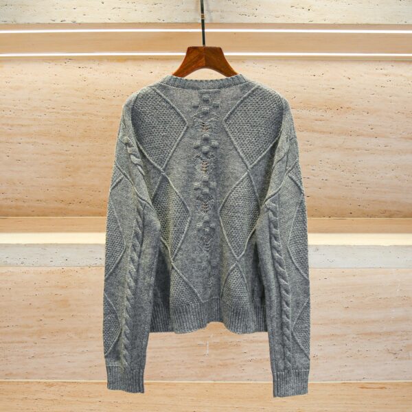 Grey Embroidered Flowers Knitted Sweater | Iroha - ILLIT - Image 4