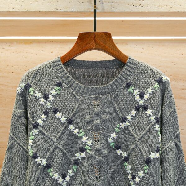 Grey Embroidered Flowers Knitted Sweater | Iroha - ILLIT - Image 2