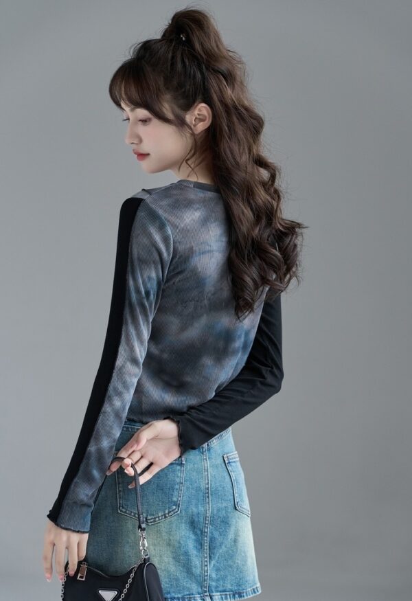 Long Sleeve Contrast Trim Top - Image 11