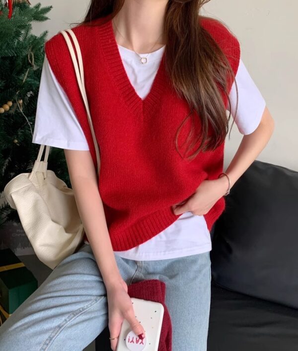 Red V-Neck Knitted Vest | Jisoo - BlackPink - Image 6