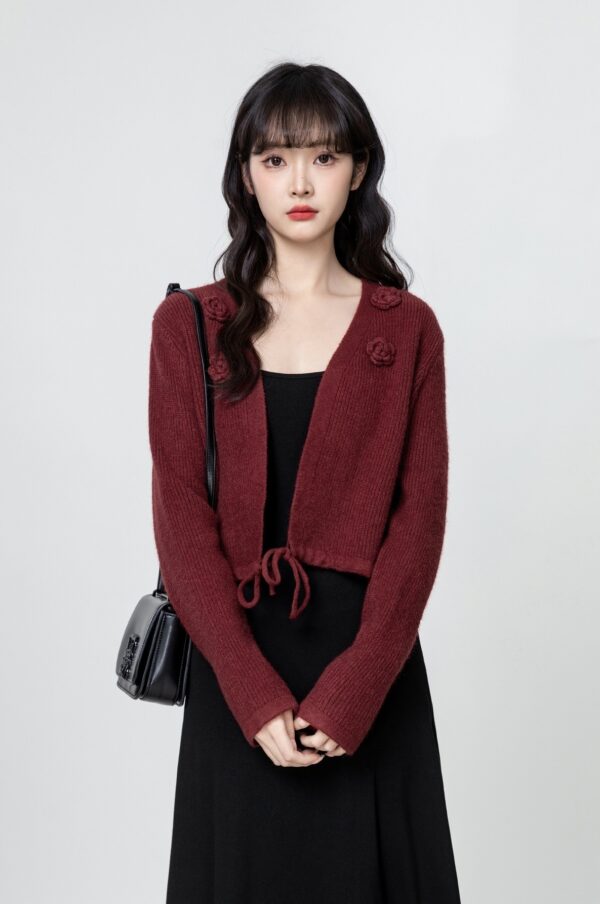 Vintage Burgundy Floral Knit Cardigan - Image 7