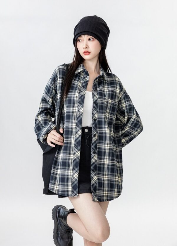 Vintage Plaid Loose Fit Shirt Jacket - Image 4