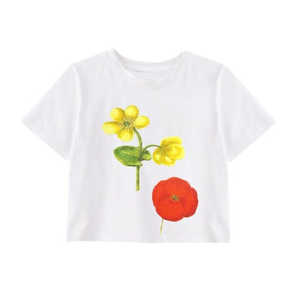 White Flower Print Crop T-Shirt | Moka - ILLIT