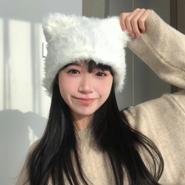 White Furry Cat Ears Hat | Jisoo - BlackPink