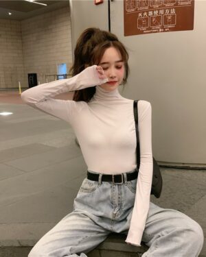 White Turtle Neck Top | Lisa - BlackPink