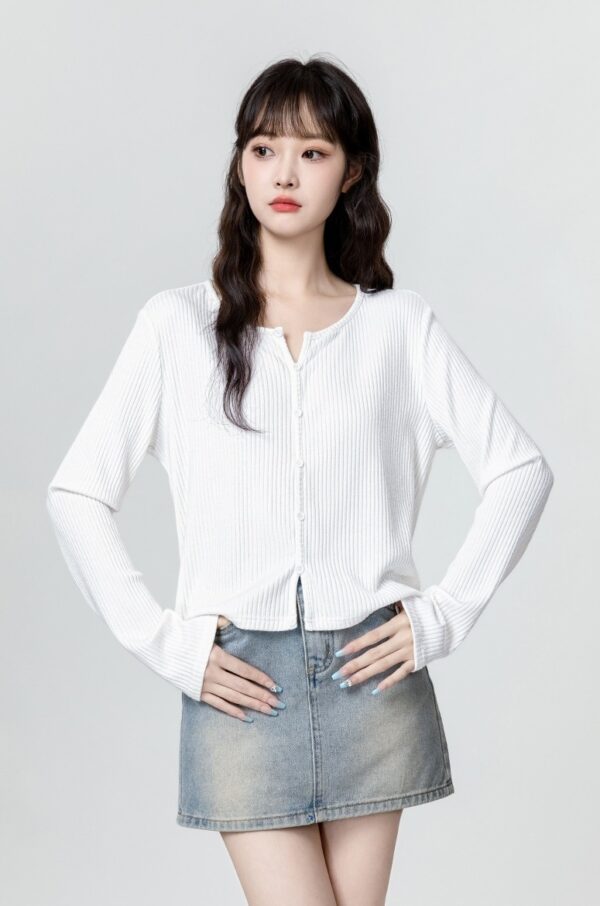 White Vneck Long Sleeve Top - Image 5